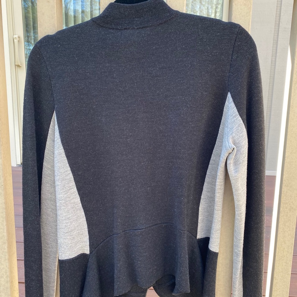 Rachel Roy charcoal grey wool sweater - Picture 2 of 4